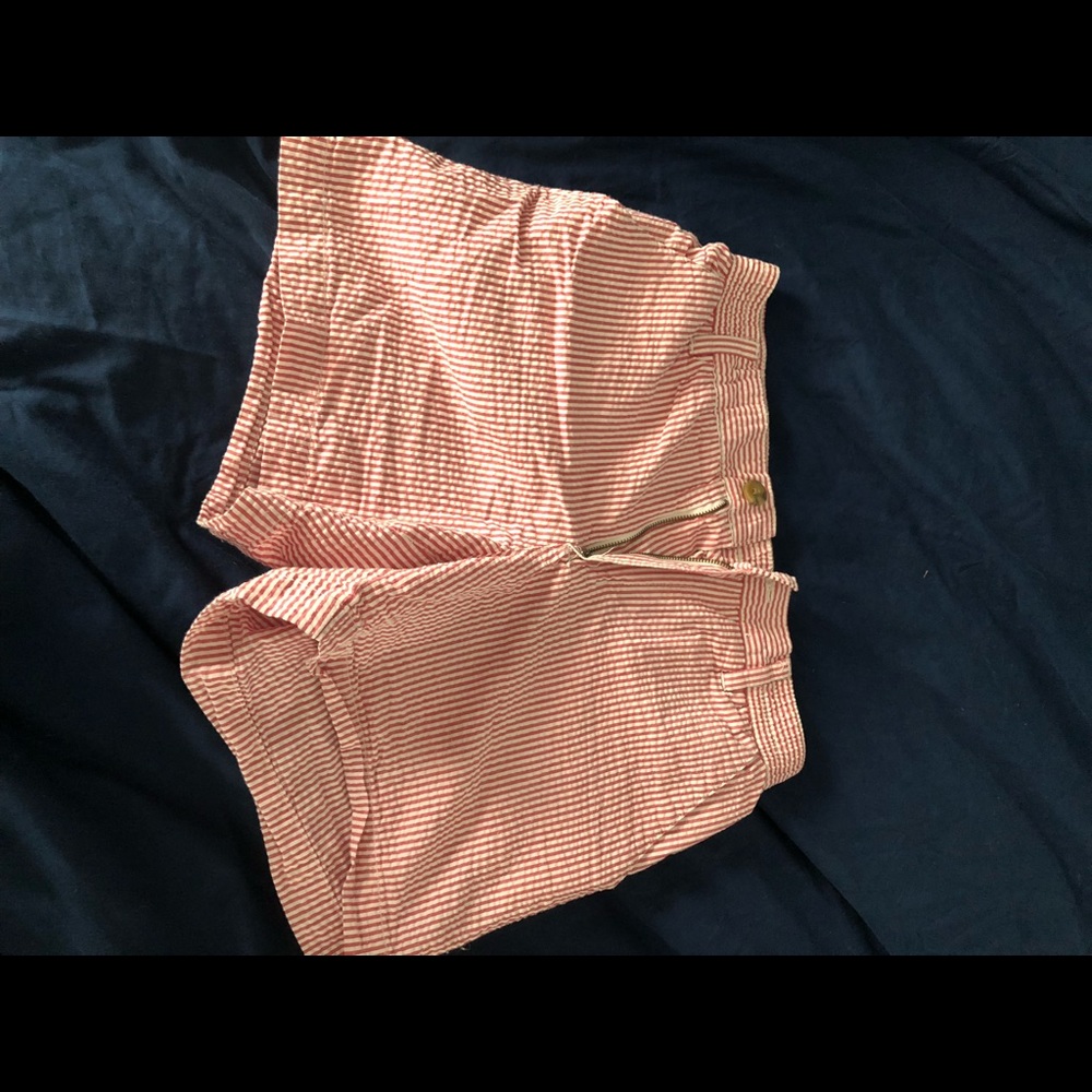 Pink off white seasucker shorts